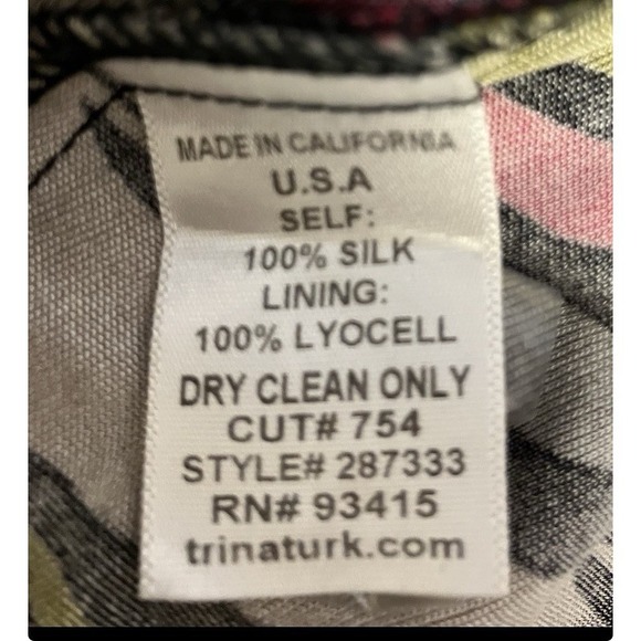 Trina Turk SILK Slimming Psychedelic Print Drape Neck Knee Length 16" Pit To Pit - Picture 6 of 8